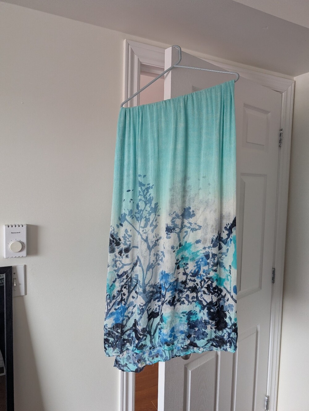 Lightweight Sarong / Scarf